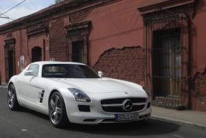 Mercedes-Benz SLS AMG White 2011 года